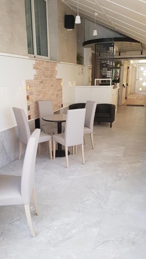 Albergo Paris Sottomarina Dış mekan fotoğraf