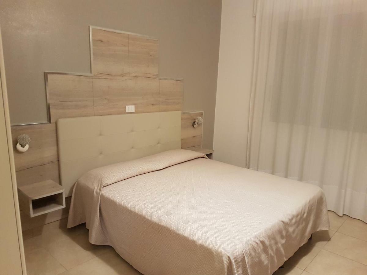 Albergo Paris Sottomarina Dış mekan fotoğraf